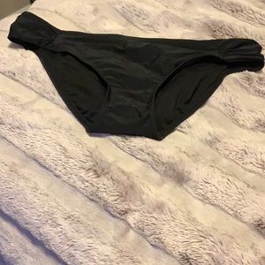 NWOT Classic Black Bikinis Bottoms